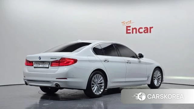 BMW 5 Series (G30) id 4900854 из Кореи 12