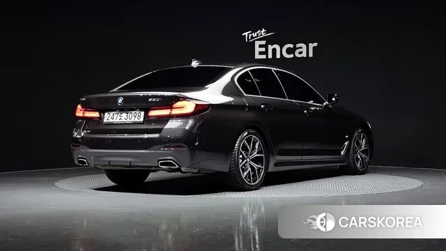 BMW 5 Series (G30) id 3626379 из Кореи 12