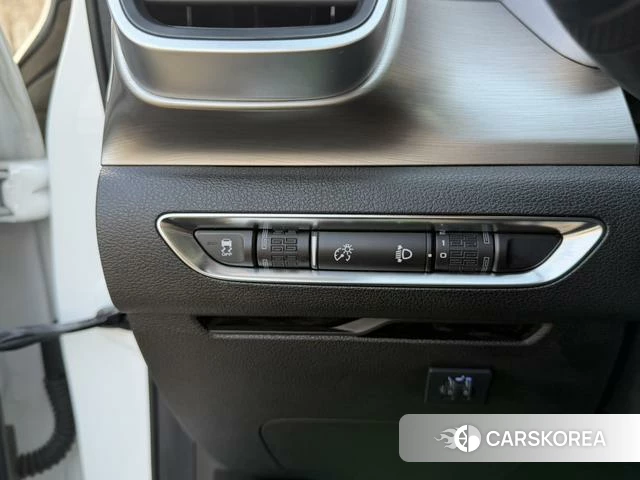 Geely Automobile Binyue id 4207643 из Китая 12
