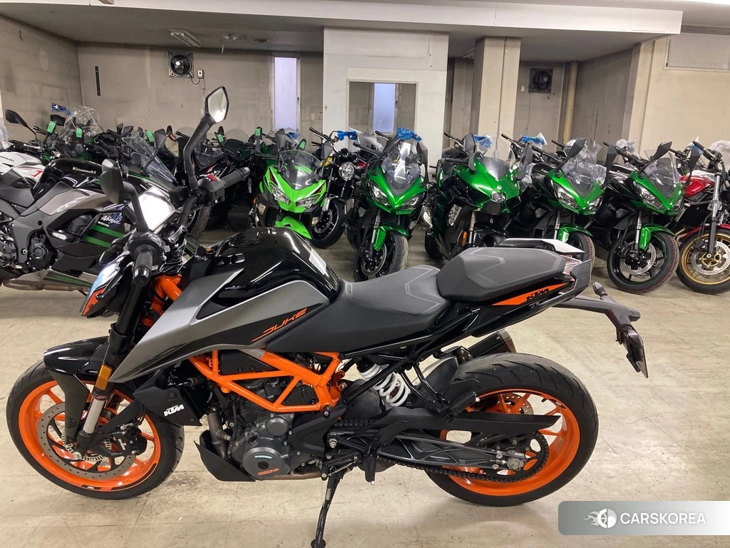 Проданный KTM 390 DUKE 2022 из Японии, фото 2