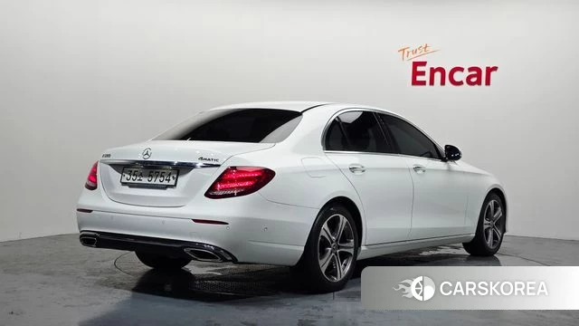 Mercedes-Benz E-Class W213 id 4557763 из Кореи 12