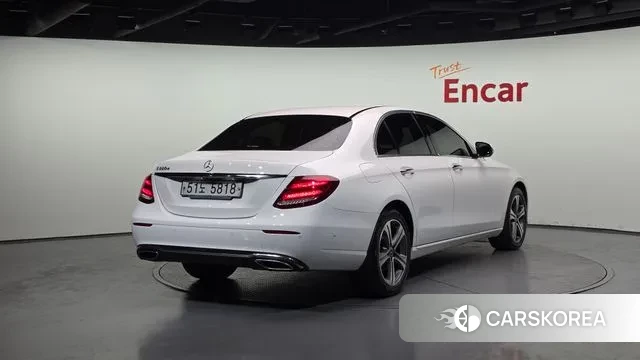 Mercedes-Benz E-Class W213 id 3748168 из Кореи 12