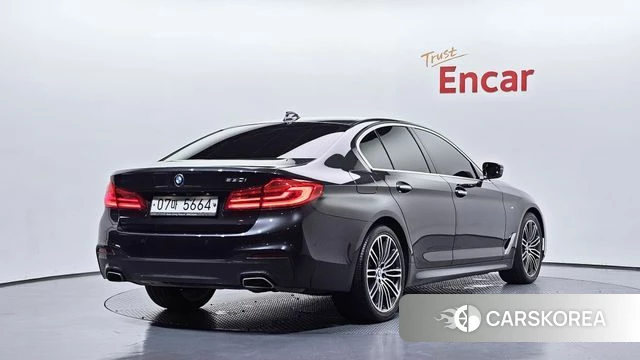 BMW 5 Series (G30) id 4677829 из Кореи 12