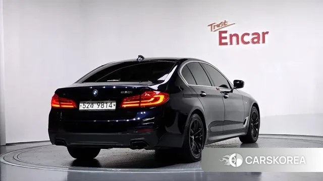 BMW 5 Series (G30) id 3397118 из Кореи 12