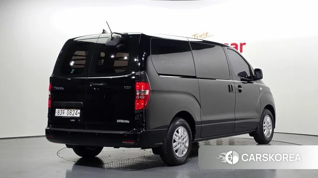 Hyundai The New Grand Starex id 4285561 из Кореи 12