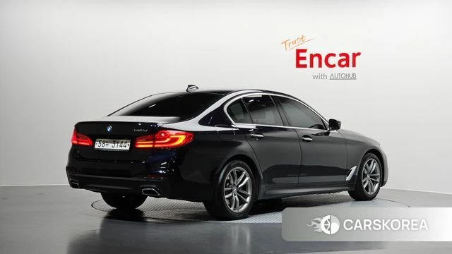 BMW 5 Series (G30) id 3829326 из Кореи 12