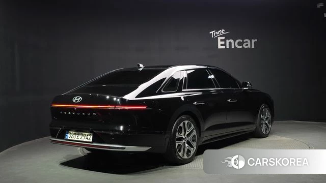 Hyundai Grandeur Hybrid (GN7) id 4555340 из Кореи 12