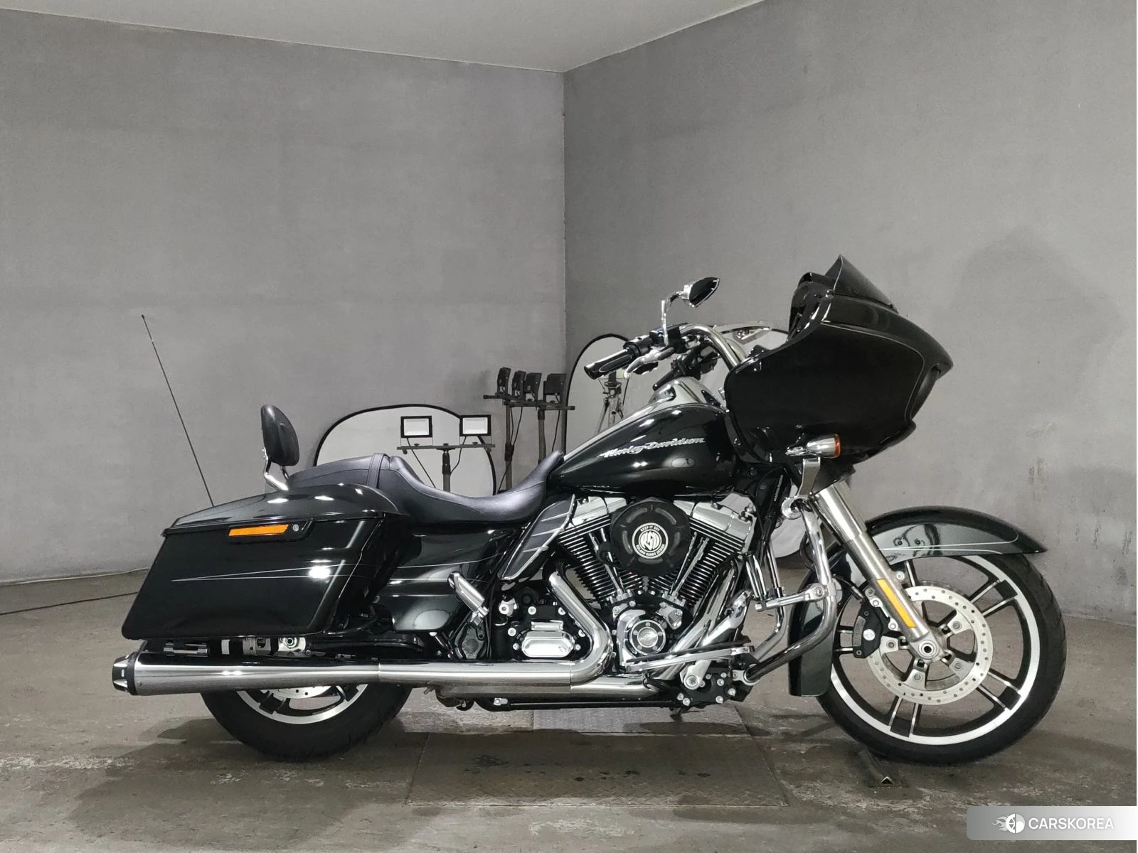 Проданный Harley-Davidson Road Glide FLTRXS1690 id 4193785 из Японии, фото 3