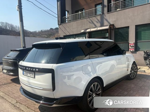 Land Rover Range Rover 5th Generation 2025 Белый из Кореи, фото 2