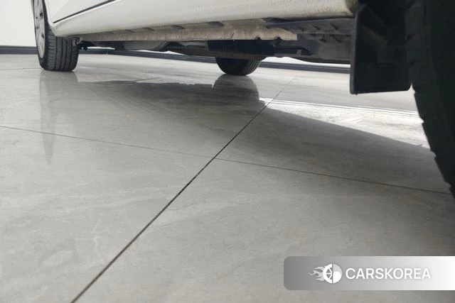 Toyota YARIS L Zhixuan id 3810372 из Китая 9