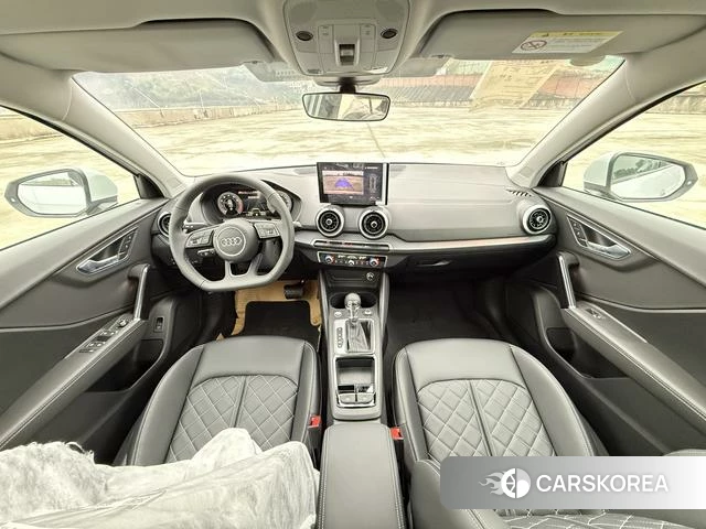 Audi Q2L 2025 Белый из Китая, фото 2