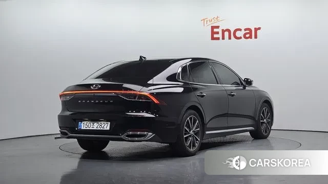 Hyundai The New Grandeur IG id 3396141 из Кореи 12