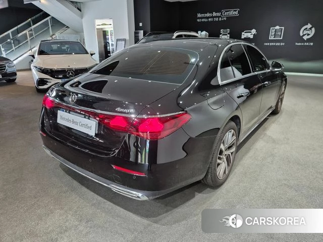 Mercedes-Benz E-Class W214 id 3963296 из Кореи 12