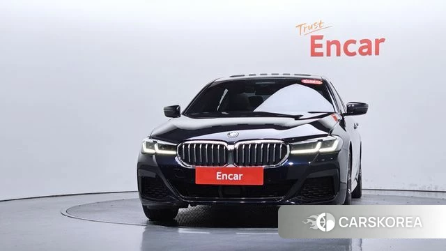 BMW 5 Series (G30) id 4594268 из Кореи 12