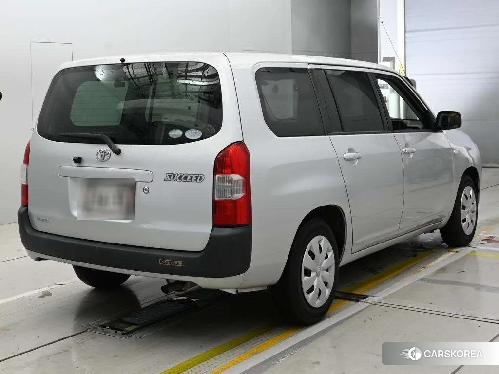 Toyota Succeed 2019 из Японии, фото 2