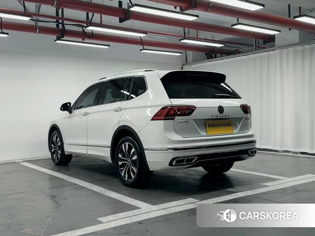 Volkswagen Tiguan L id 4261343 из Китая 12