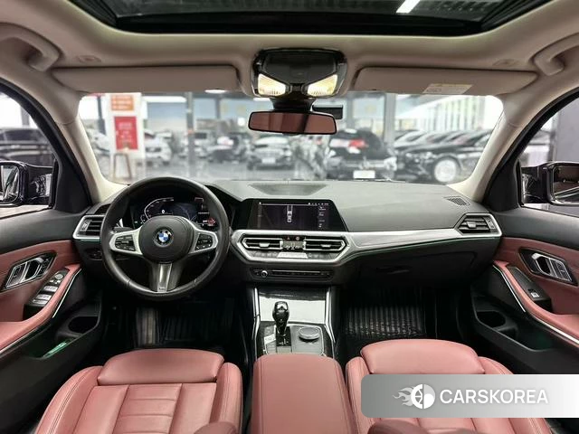 BMW 3 series 2021 Черный из Китая, фото 2