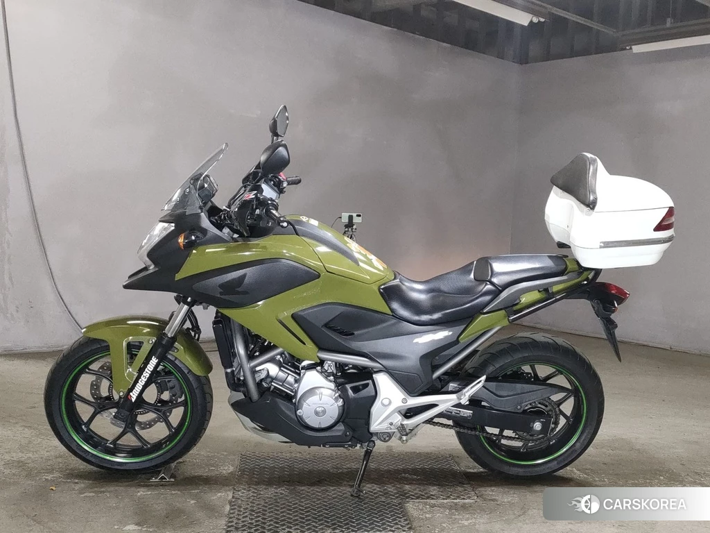 Проданный Honda NC700X LD DCT 2014 из Японии, фото 2