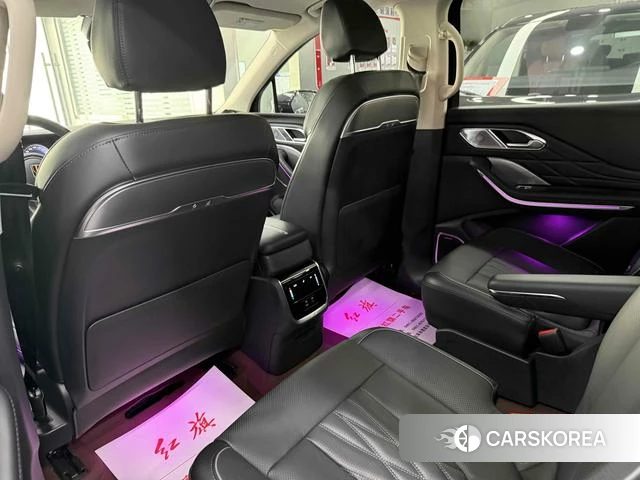 Red flag HS7 PHEV 2024 Черный из Китая, фото 5