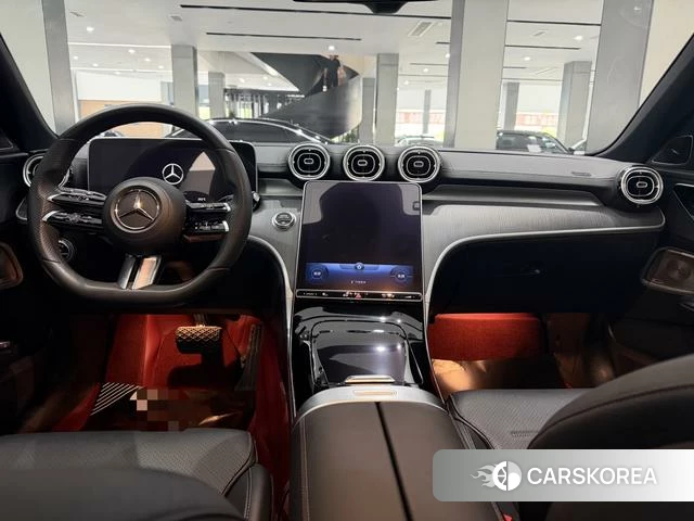 Mercedes-Benz Class C 2024 Белый из Китая, фото 2