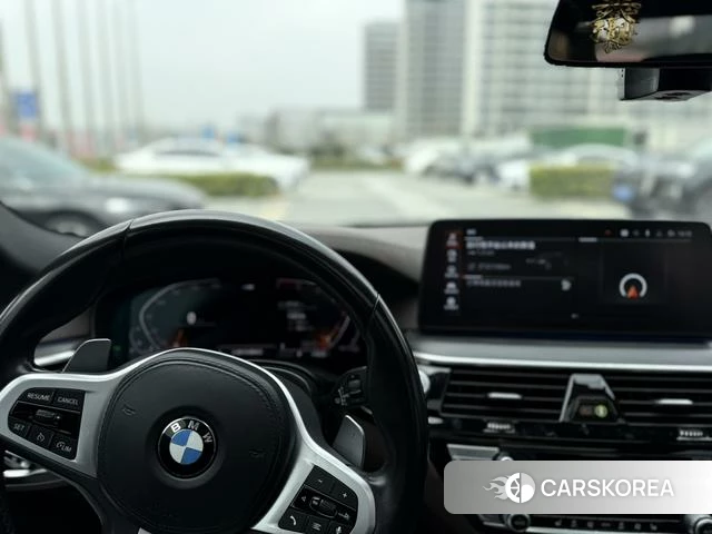 BMW 5 series id 4264891 из Китая 8