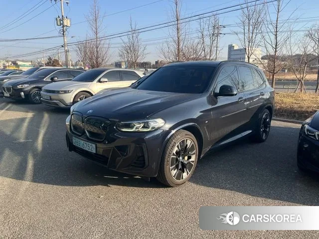 BMW iX3 2022 Черный из Кореи, фото 2
