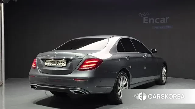 Mercedes-Benz E-Class W213 id 3344361 из Кореи 12