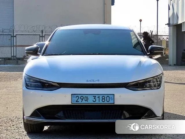 Kia EV6 id 3680457 из Кореи 12