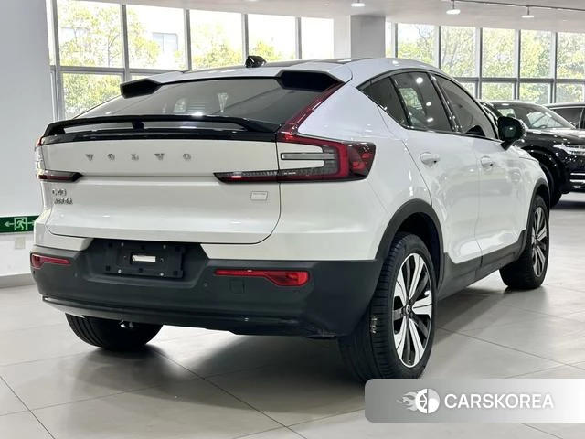 Volvo C40 EV id 3908737 из Китая 10