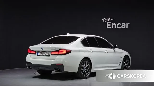 BMW 5 Series (G30) id 3453329 из Кореи 12