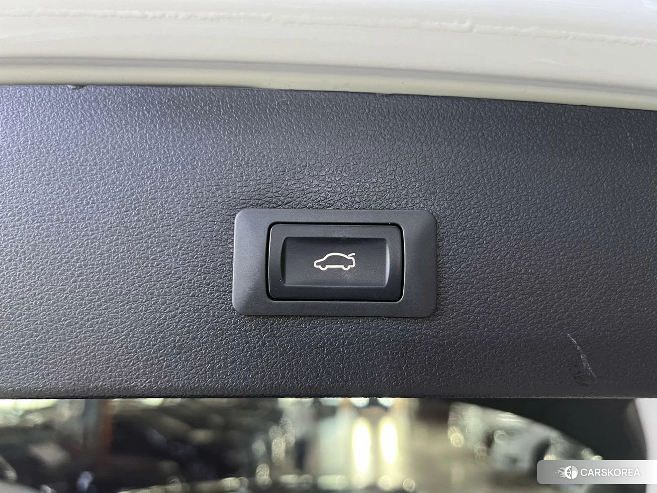 Audi Q2L id 4513437 из Китая 12