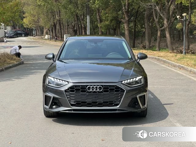 Audi A4L id 4253734 из Китая 12
