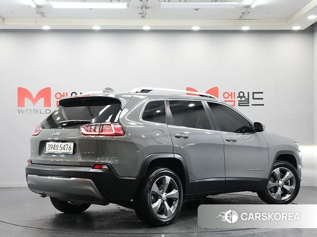 Jeep Cherokee (KL) id 3866254 из Кореи 12