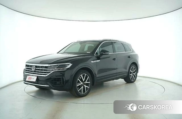 Volkswagen Touareg id 4328802 из Китая 9