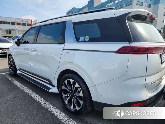 Kia Carnival 4th generation 2023 Белый из Кореи, фото 6