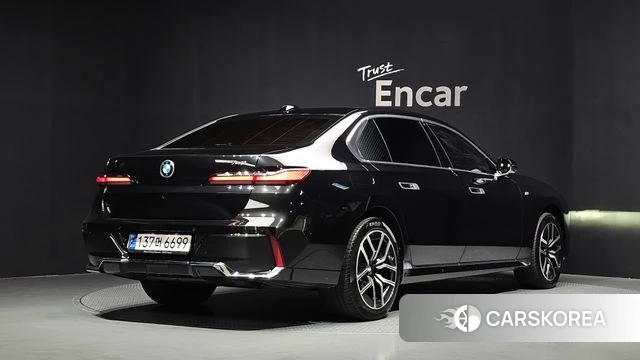 BMW 7 Series (G70) id 4691981 из Кореи 12