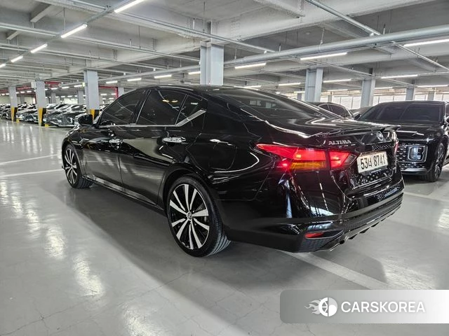 Nissan Altima (L34) id 4180309 из Кореи 10