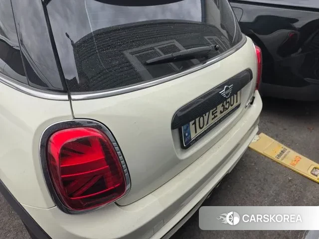 Mini Cooper S 2020 Жемчужный цвет из Кореи, фото 2