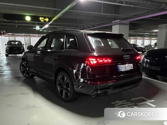 Audi Q7 (4M) 2026 Черный из Кореи, фото 2