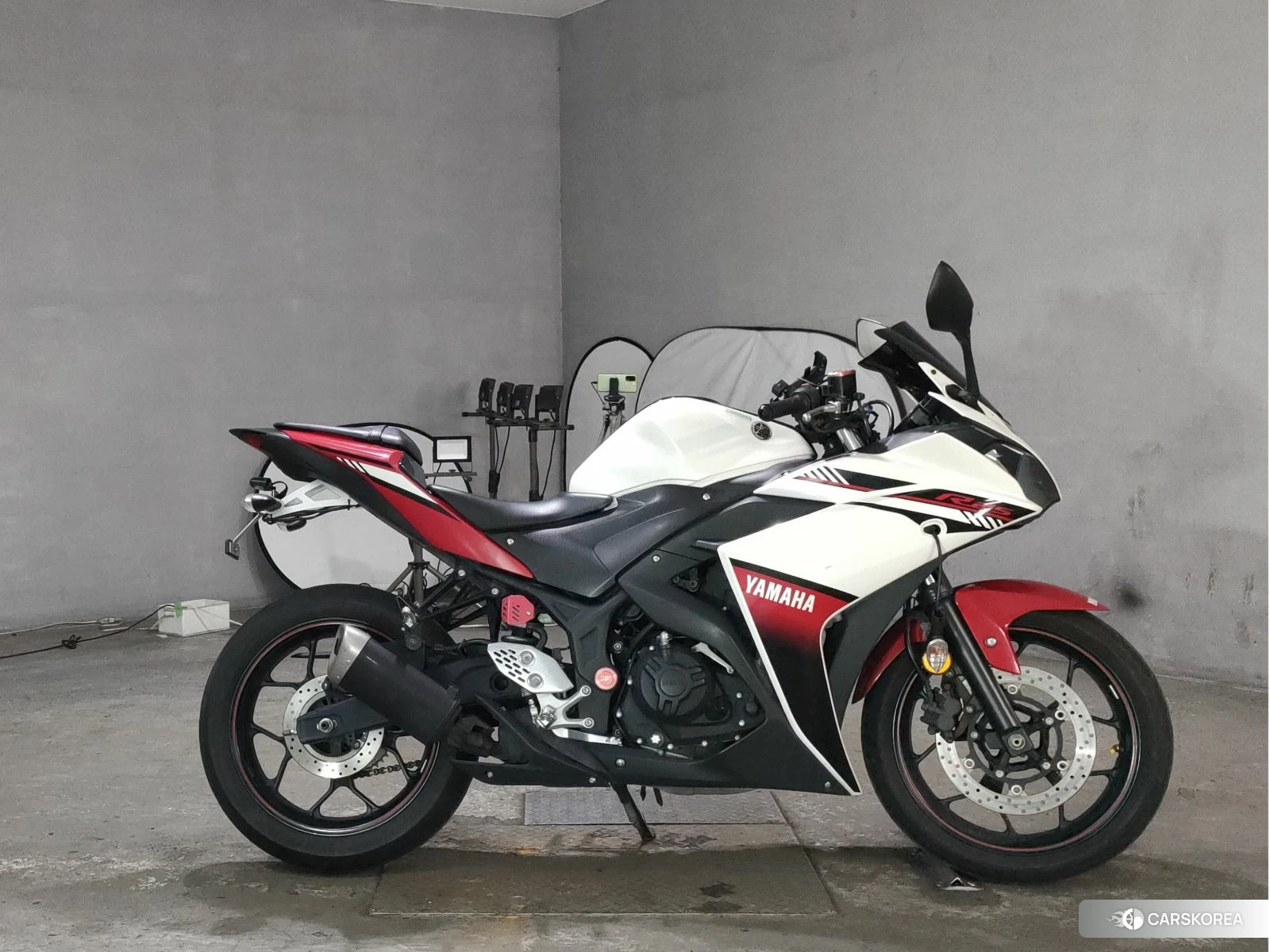 Yamaha YZF-R25 2016 из Японии, фото 3