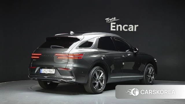 Genesis GV70 id 3891100 из Кореи 12