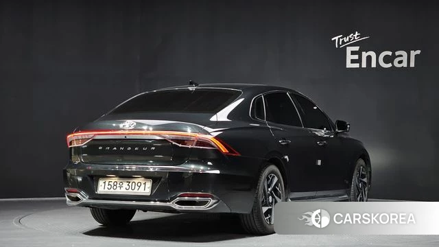 Hyundai The New Grandeur IG Hybrid id 4362702 из Кореи 12