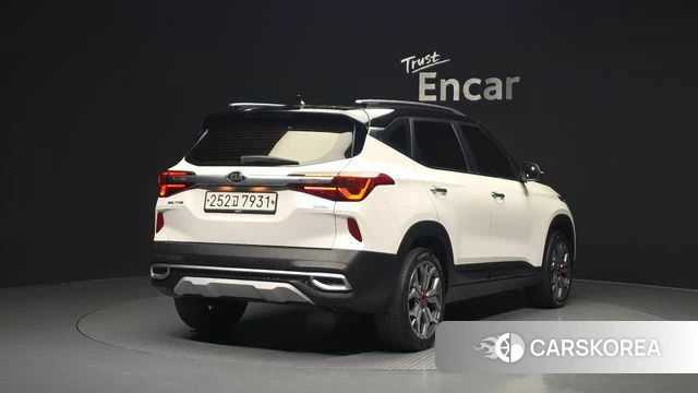 Kia Seltos id 4284975 из Кореи 12