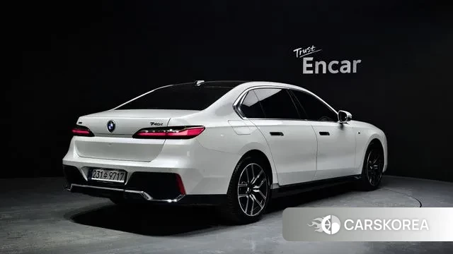 BMW 7 Series (G70) id 3663897 из Кореи 12