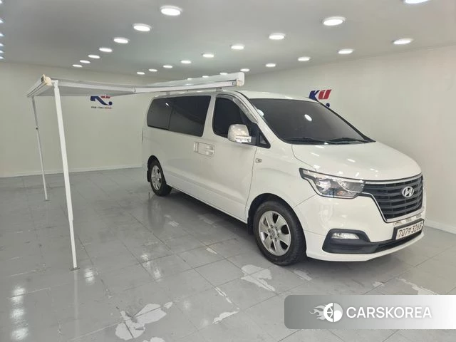 Hyundai The New Grand Starex id 4855563 из Кореи 12