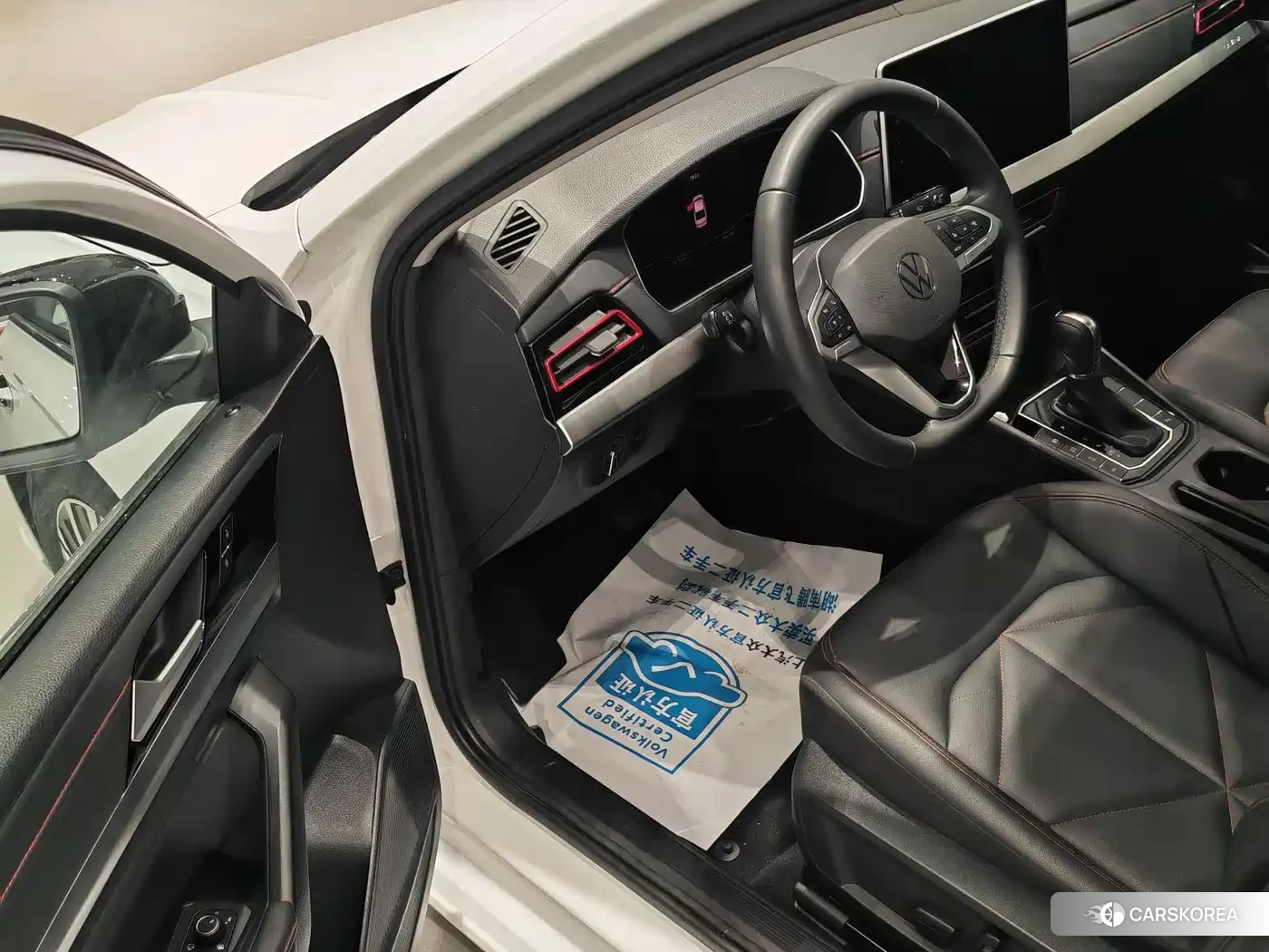 Volkswagen Lavida 2025 Белый из Китая, фото 2