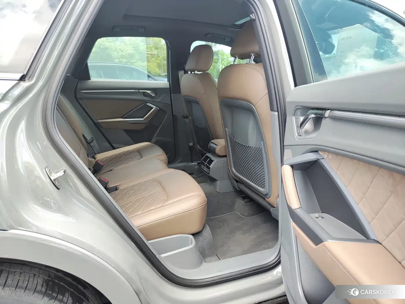 Audi Q3 2023 Silver/gray из Китая, фото 2