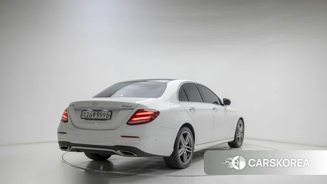 Mercedes-Benz E-Class W213 id 4476982 из Кореи 12