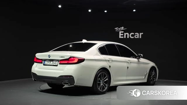 BMW 5 Series (G30) id 4675425 из Кореи 12