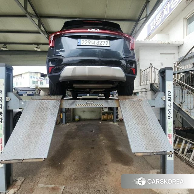 Kia The New Seltos 2024 Серый из Кореи, фото 2